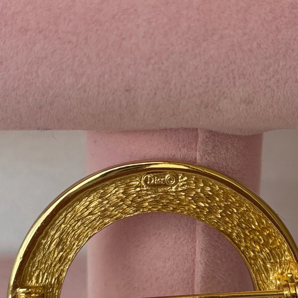 Vintage CHRISTIAN DIOR Large Gold Plate Pin Brooch Rhinestone Abstract Brooch 2" - Picture 5 of 5